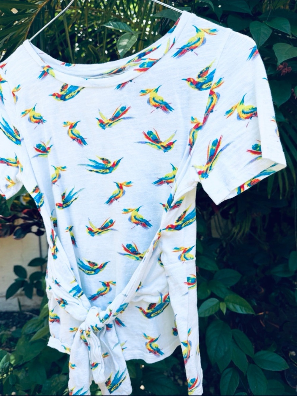 Anthropologie Meadow Rue Tie Front Bird print
T-Shirt